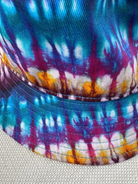 NWT Celine Tie Dye Bucket Hat Size S display picture 3